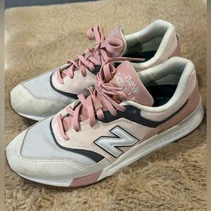 New Balance Women's Blush and Gray Sneakers